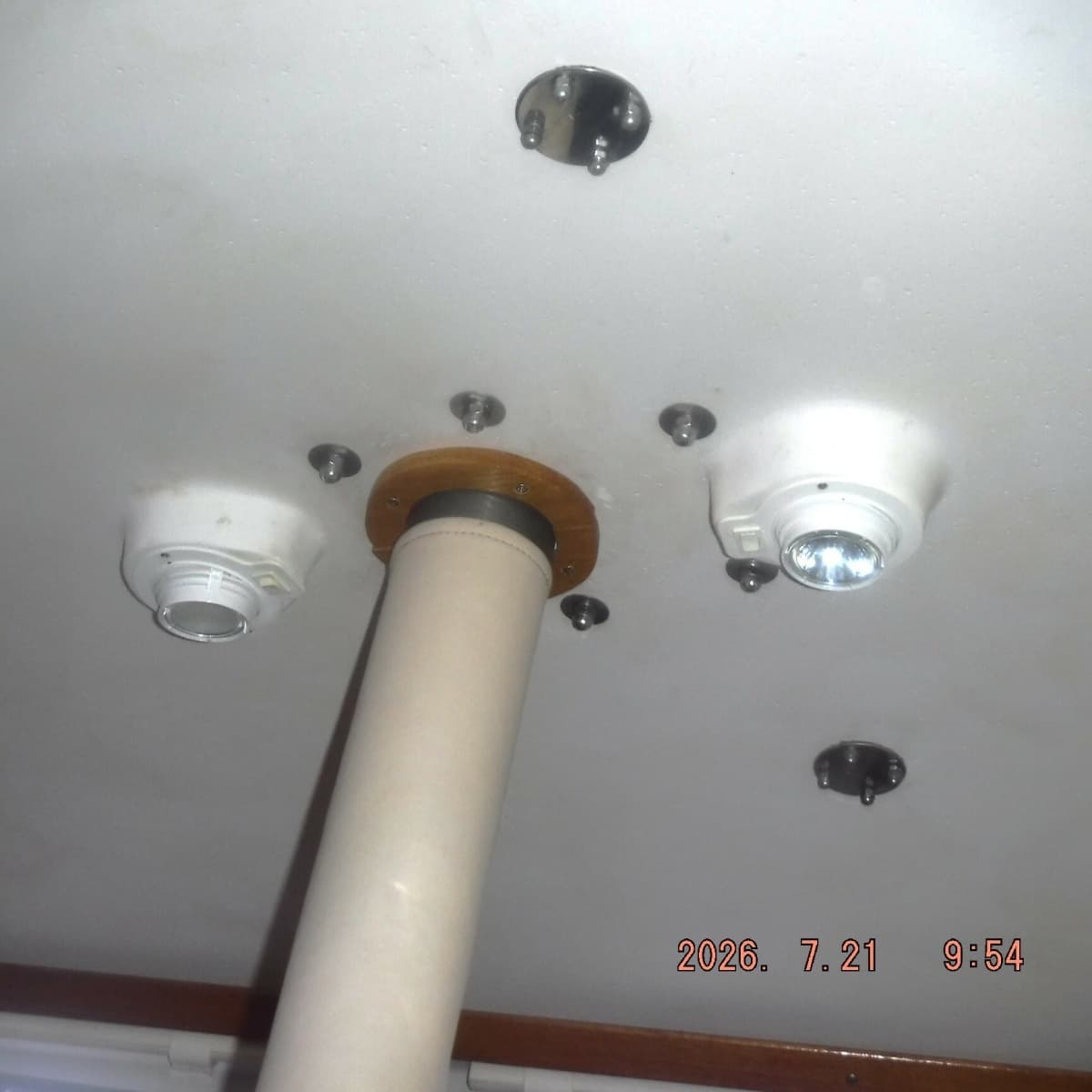 1998 Catalina 320 - Photo 82