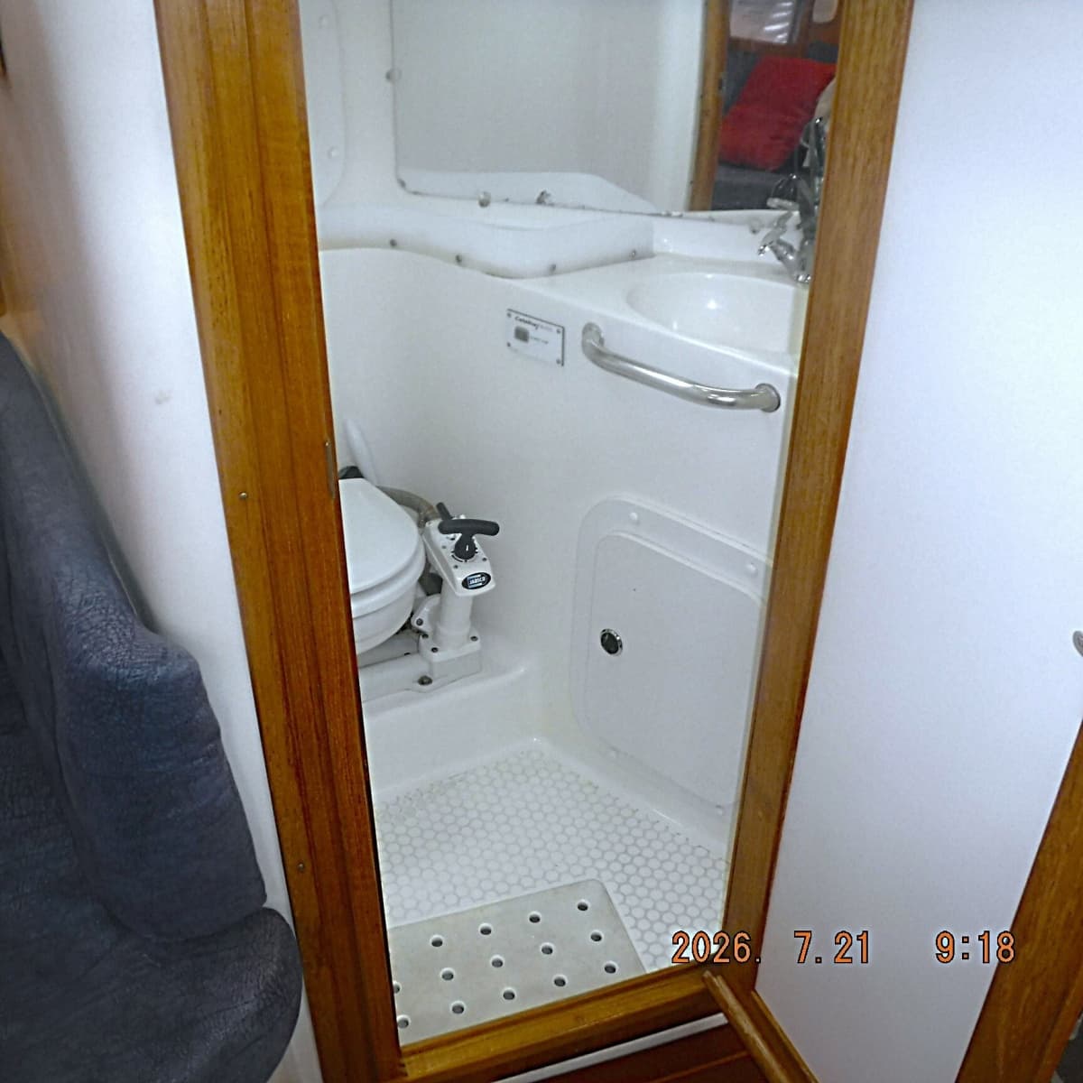 1998 Catalina 320 - Photo 54