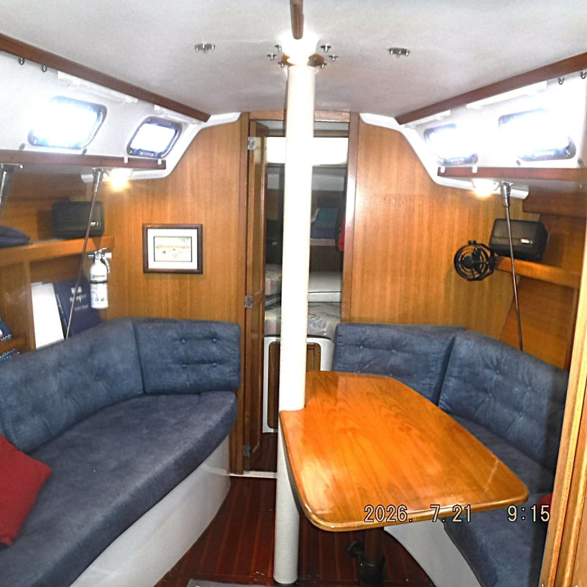 1998 Catalina 320 - Photo 48