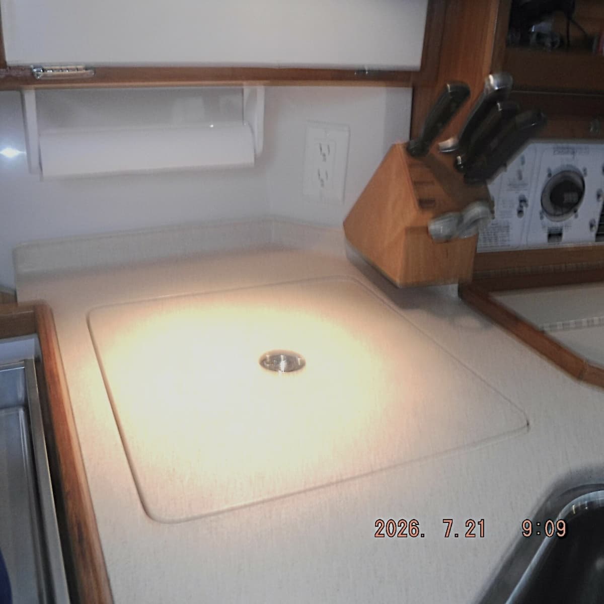 1998 Catalina 320 - Photo 36