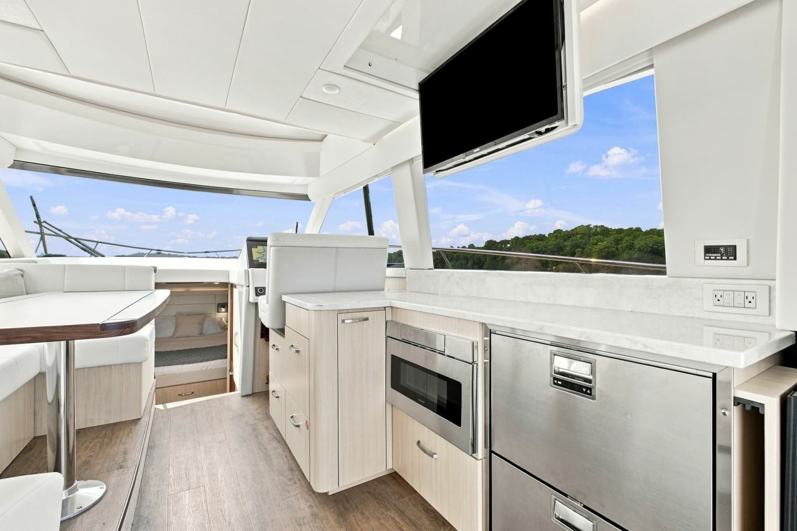 2025 Regal 42 Grande Coup - Photo 22