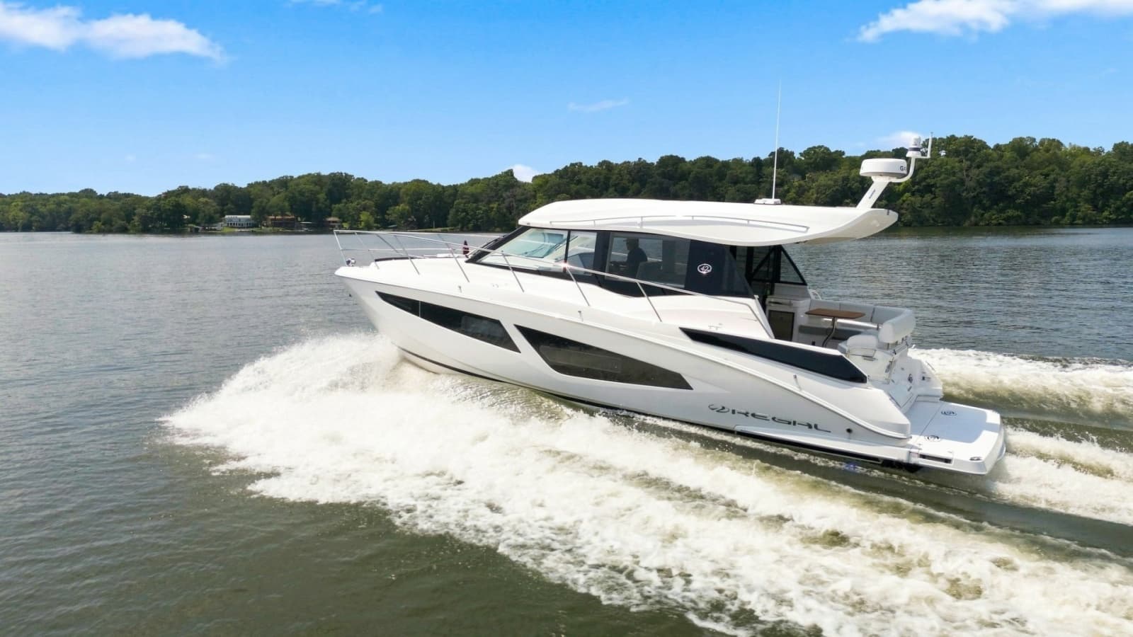 2025 Regal 42 Grande Coup - Photo 5