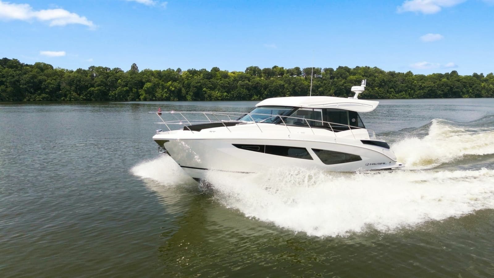 2025 Regal 42 Grande Coup - Photo 6