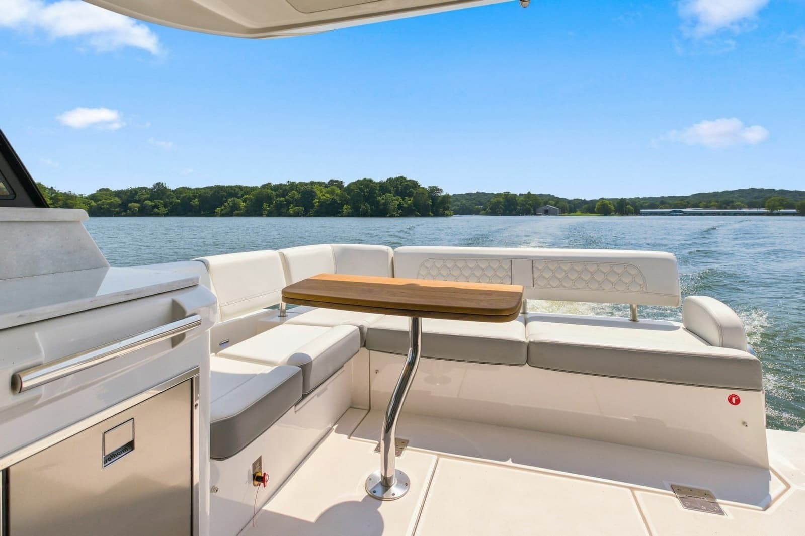 2025 Regal 42 Grande Coup - Photo 12