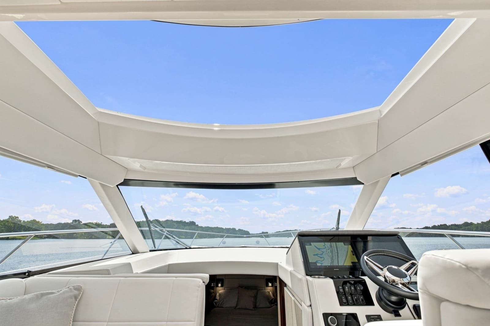 2025 Regal 42 Grande Coup - Photo 32