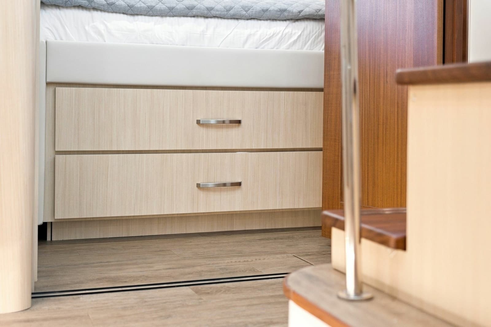 2025 Regal 42 Grande Coup - Photo 39