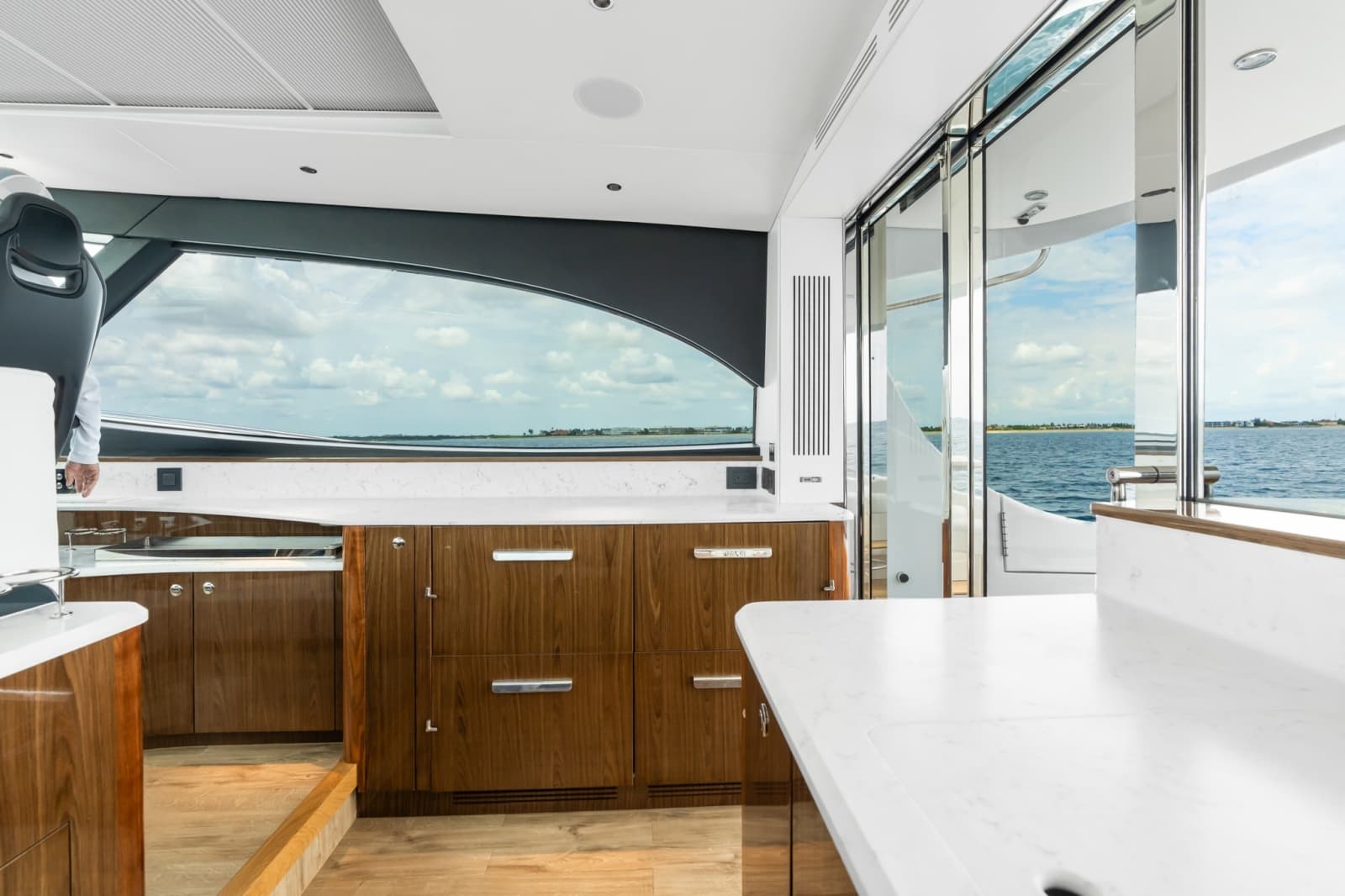2026 ECLIPSE 505 Shadow - Photo 18