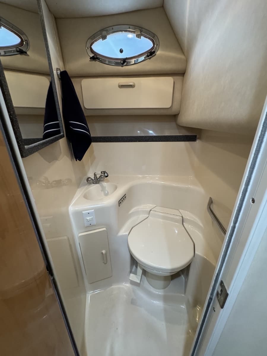 1997 Sea Ray 400 Sundancer - Photo 18