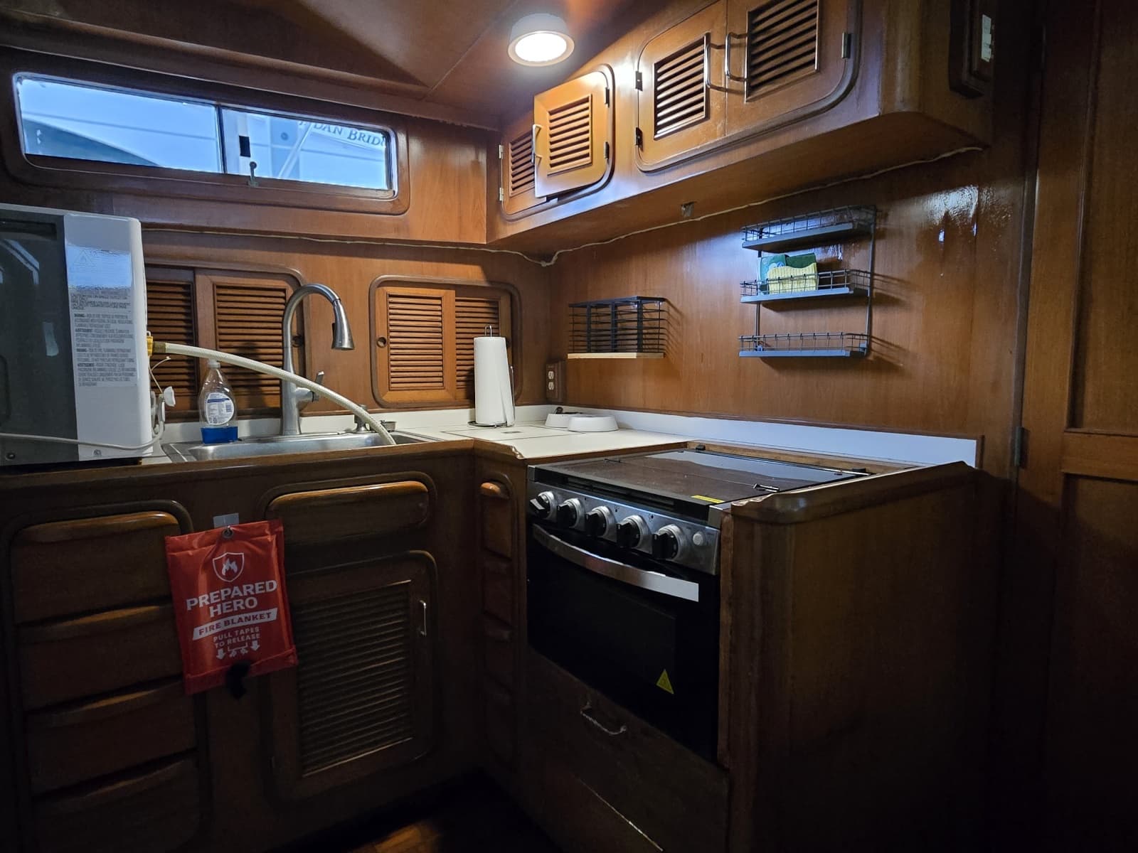 1988 Marine Trader Montechristo 56 - Photo 47