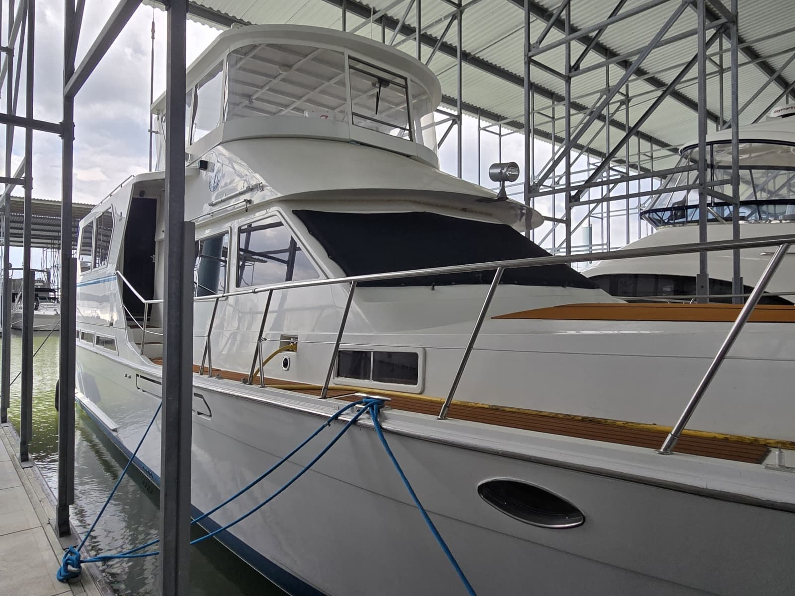1988 Marine Trader Montechristo 56 - Photo 4