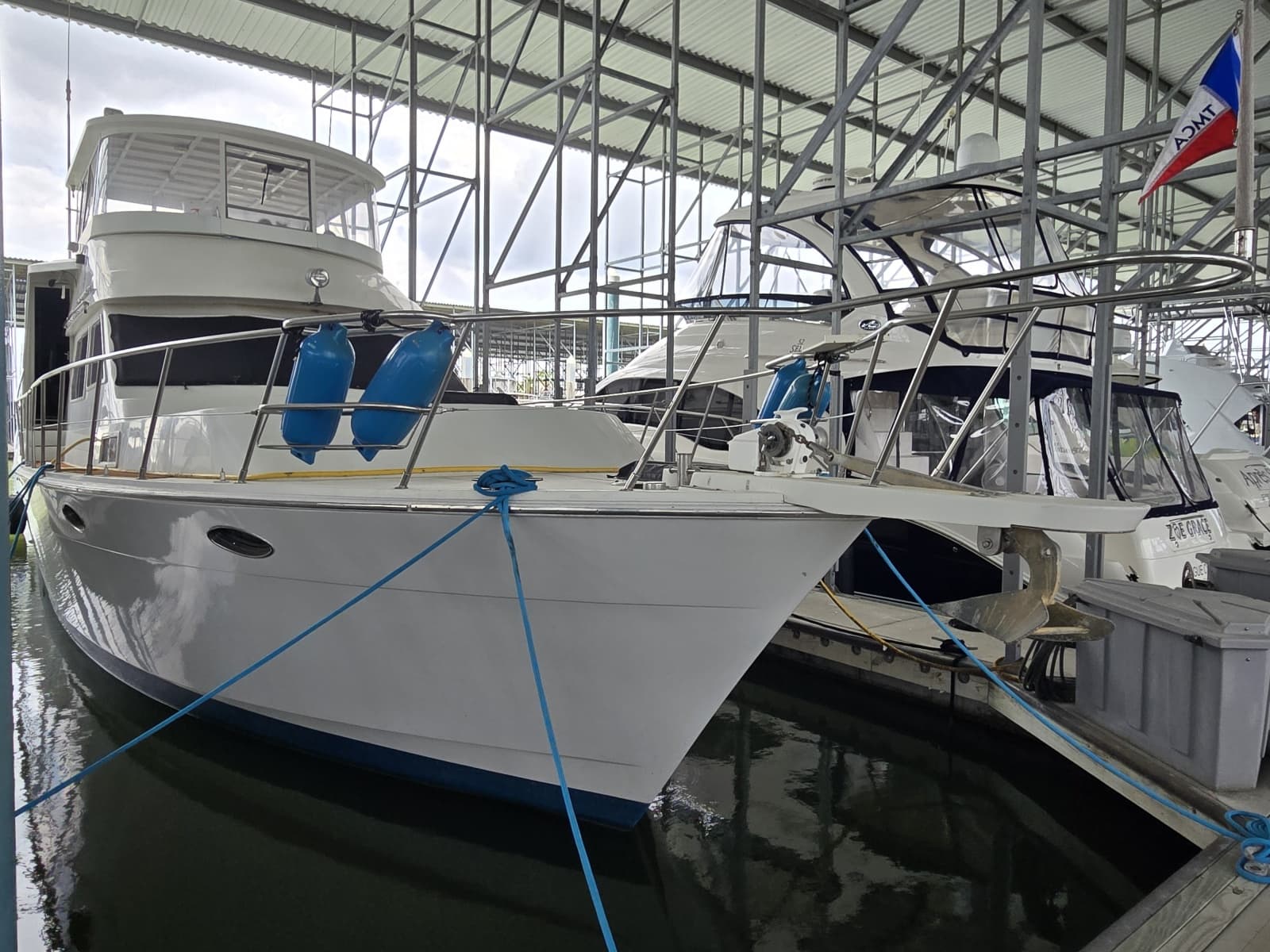 1988 Marine Trader Montechristo 56 - Photo 2