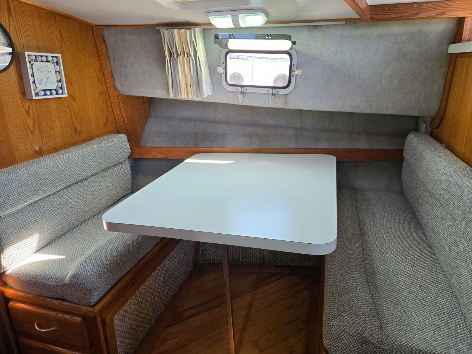 1988 Mainship Double Cabin - Photo 7