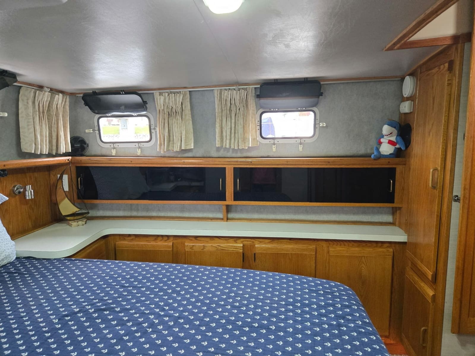 1988 Mainship Double Cabin - Photo 10