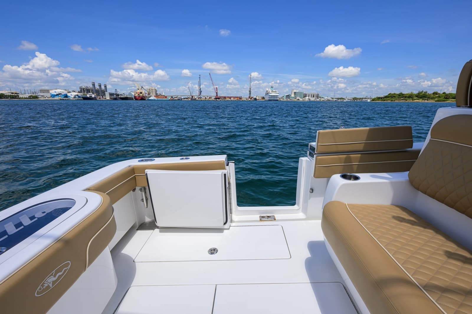 2023 Valhalla Boatworks V-37 - Photo 13