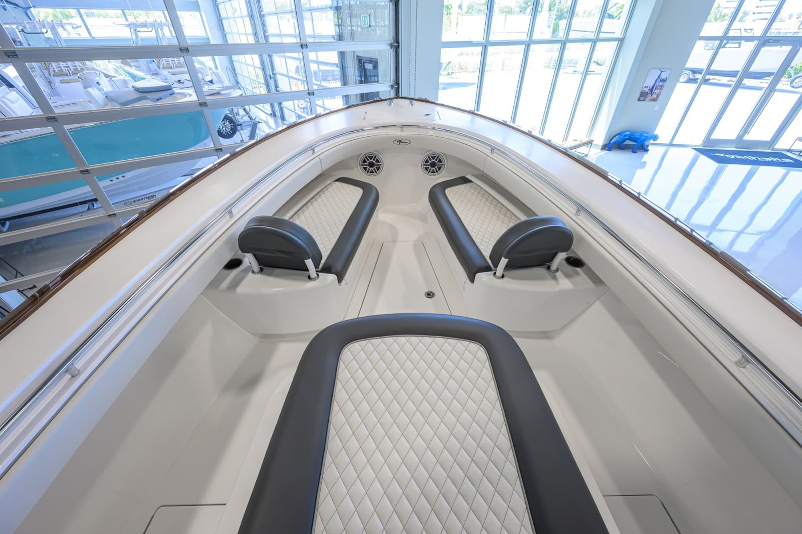 2023 Valhalla Boatworks V-33 - Photo 6