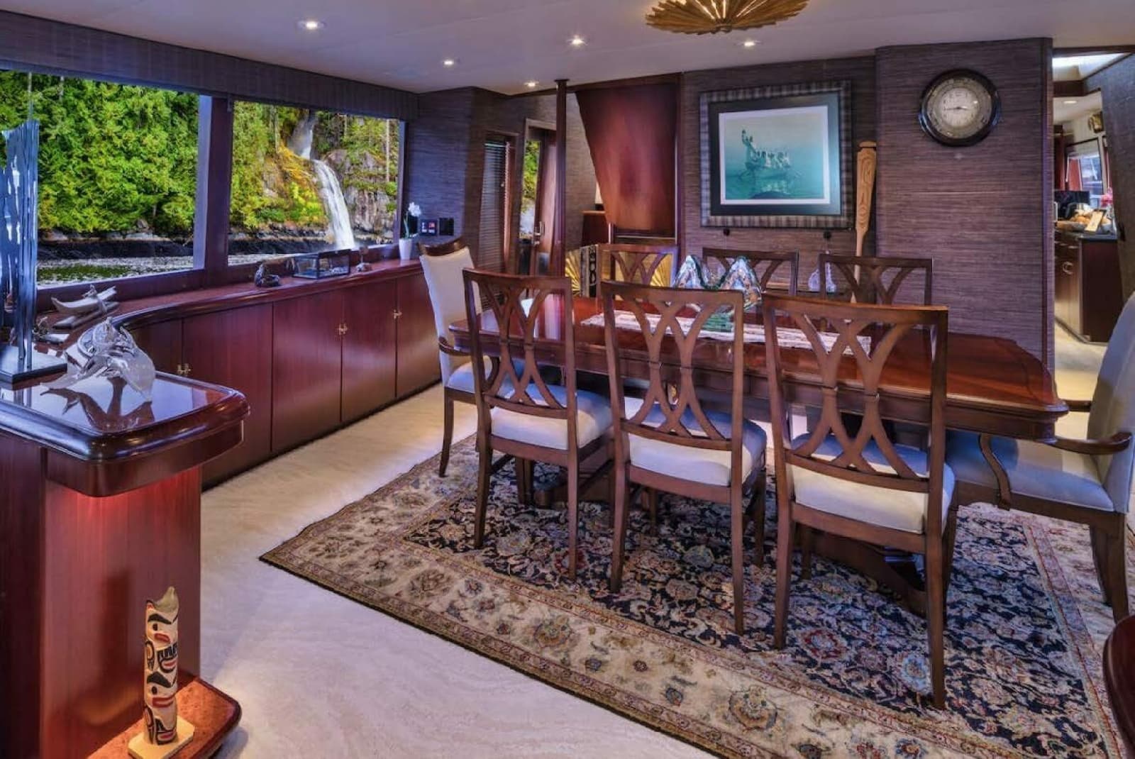 1998 Broward Pilothouse - Photo 3