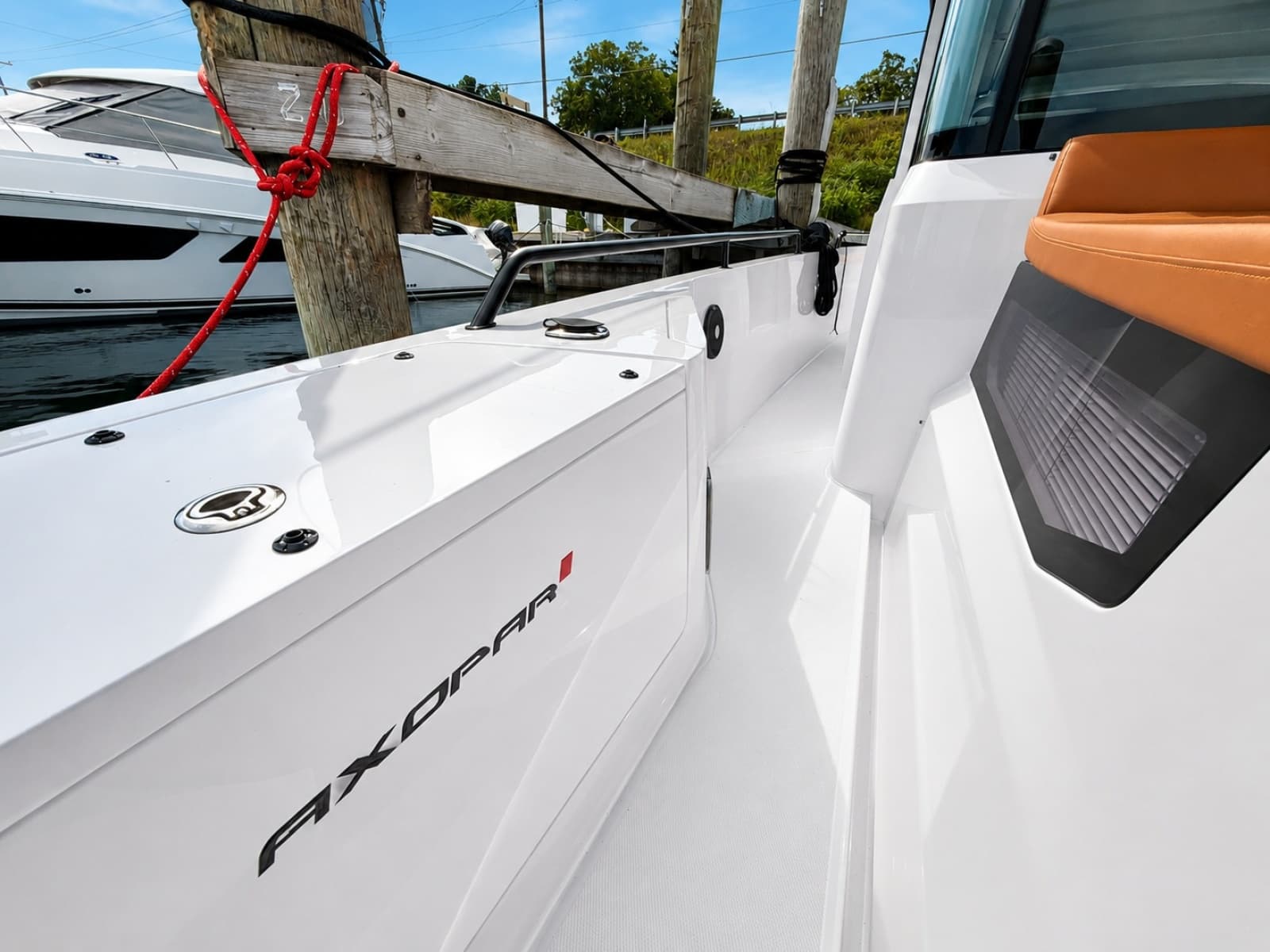 2022 Axopar Brabus 37 XC Cross Cabin - Photo 18