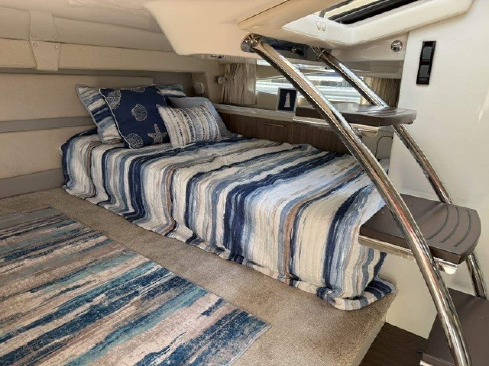 2020 Regal 33 XO - Photo 17