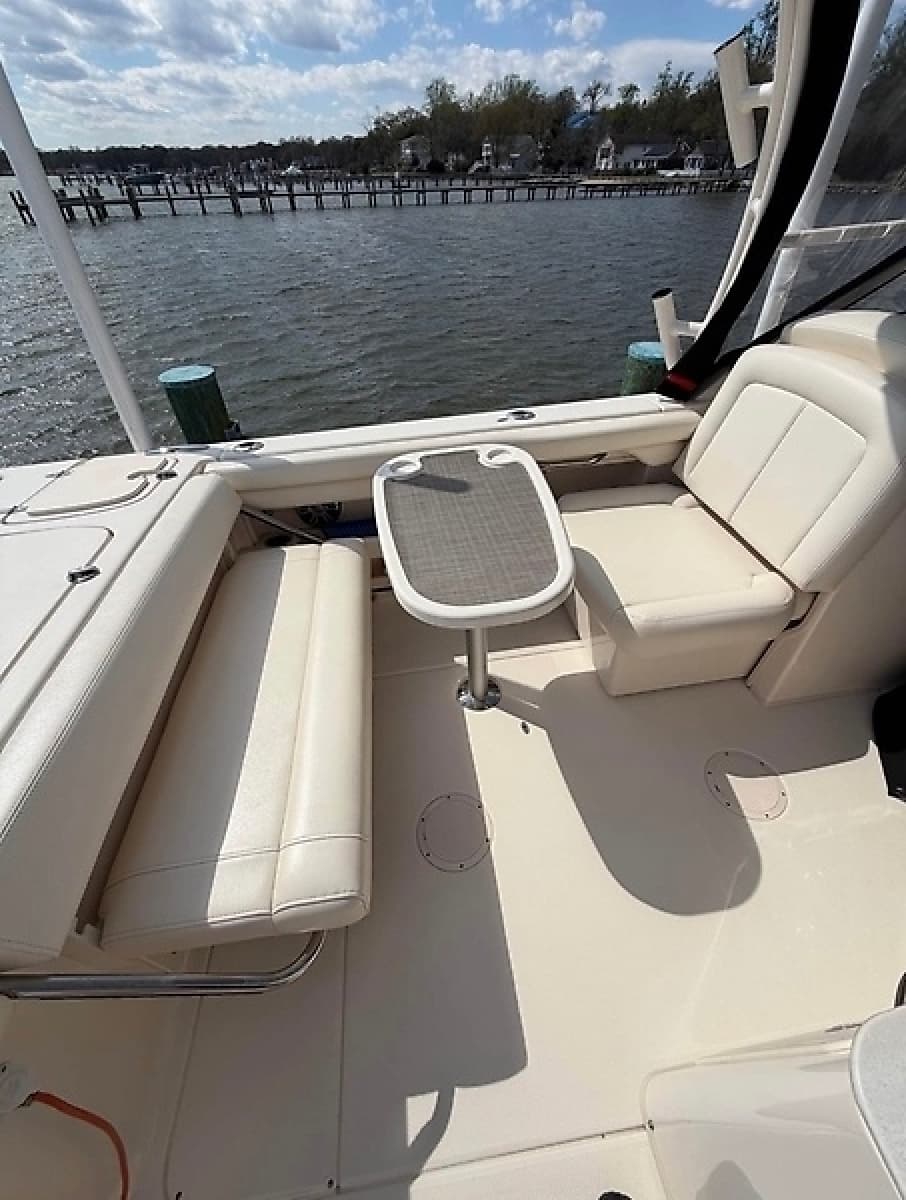 2022 Grady-White Freedom 275 - Photo 14
