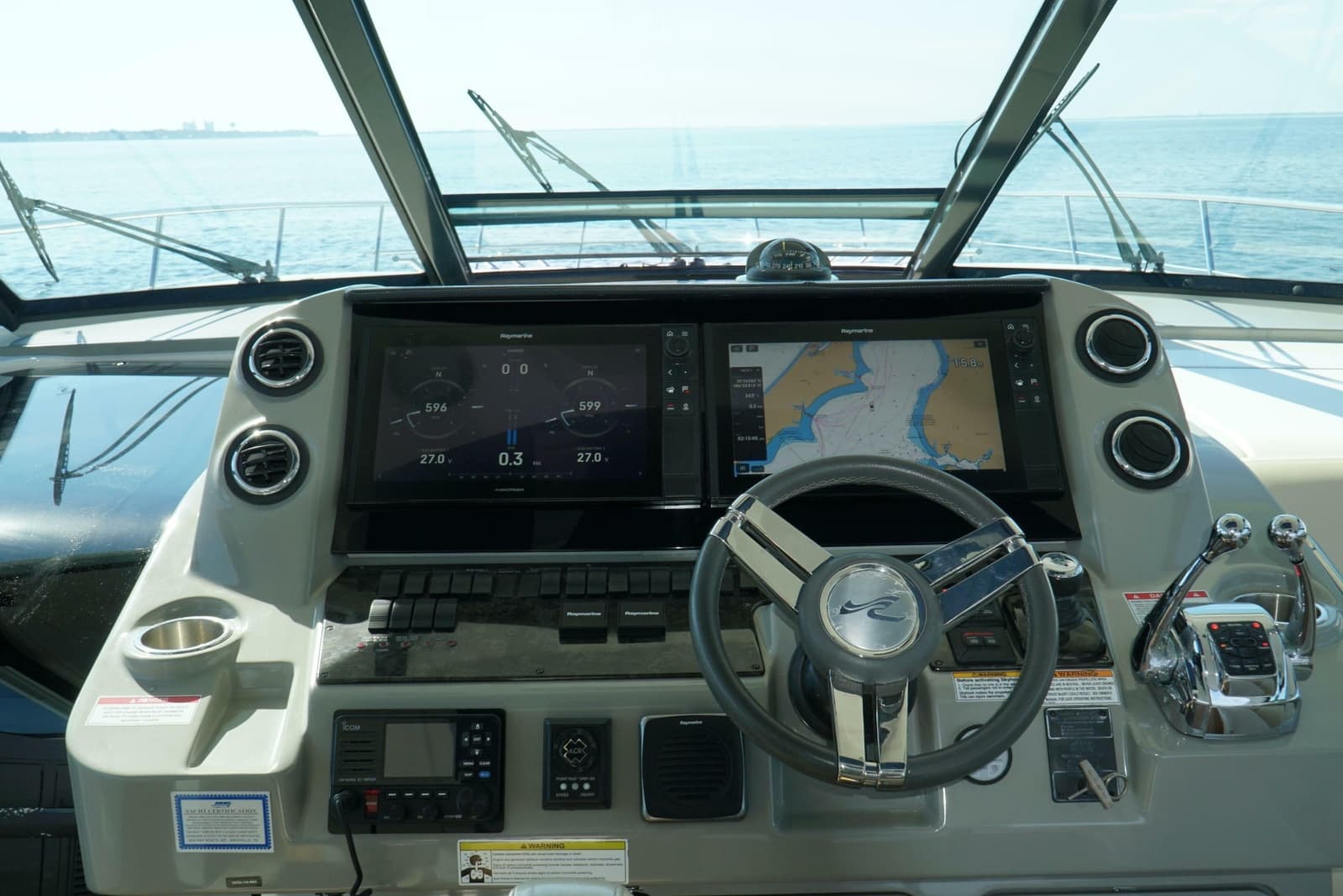 2014 Sea Ray Sundancer 540 - Photo 3
