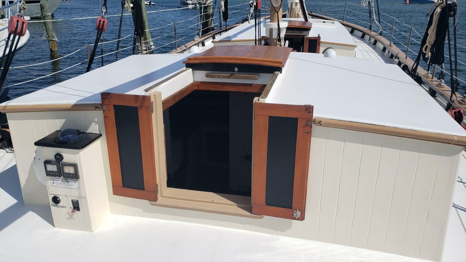 1996 Custom Biloxi Schooner - Photo 11