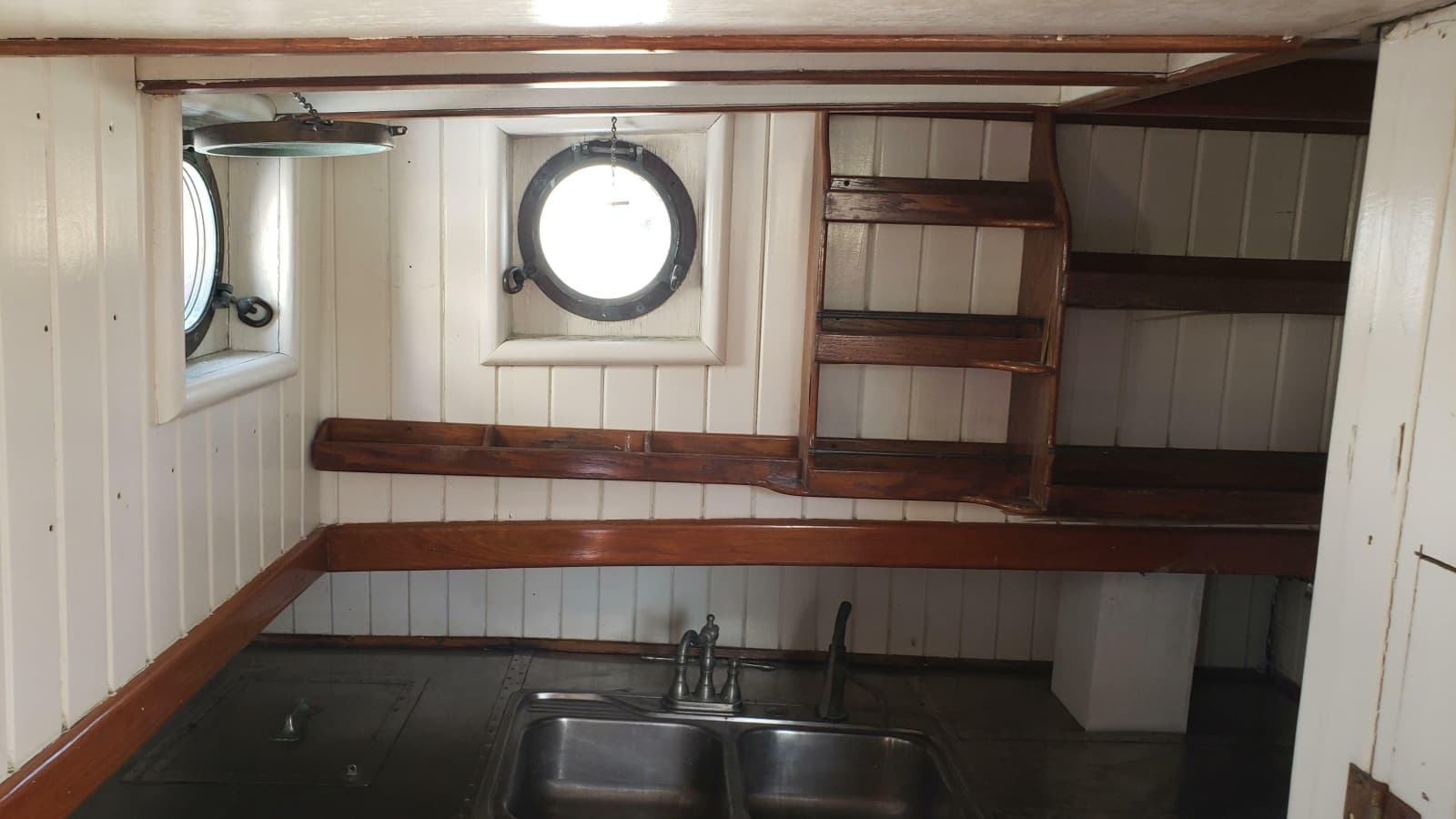 1996 Custom Biloxi Schooner - Photo 46
