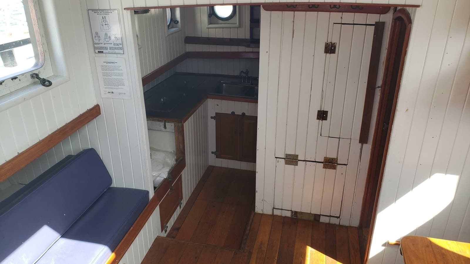 1996 Custom Biloxi Schooner - Photo 42