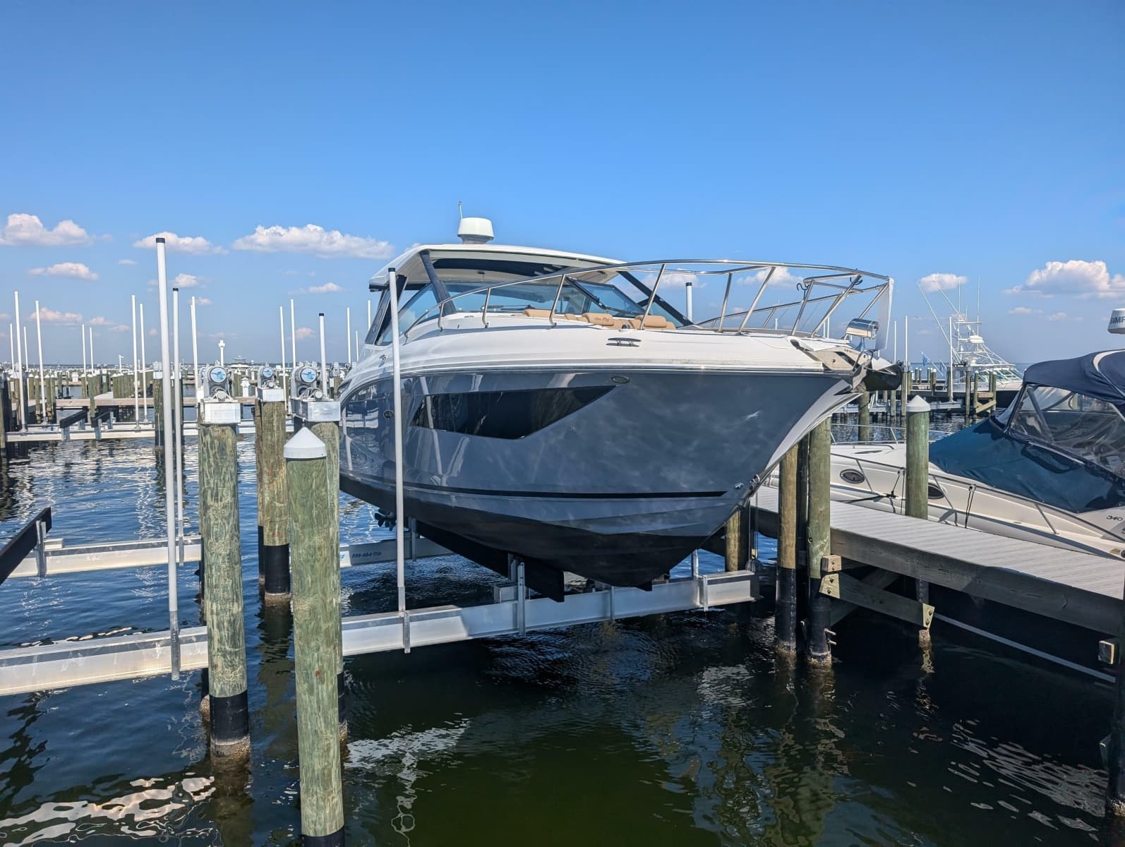 2019 Sea Ray Sundancer 320 - Photo 24