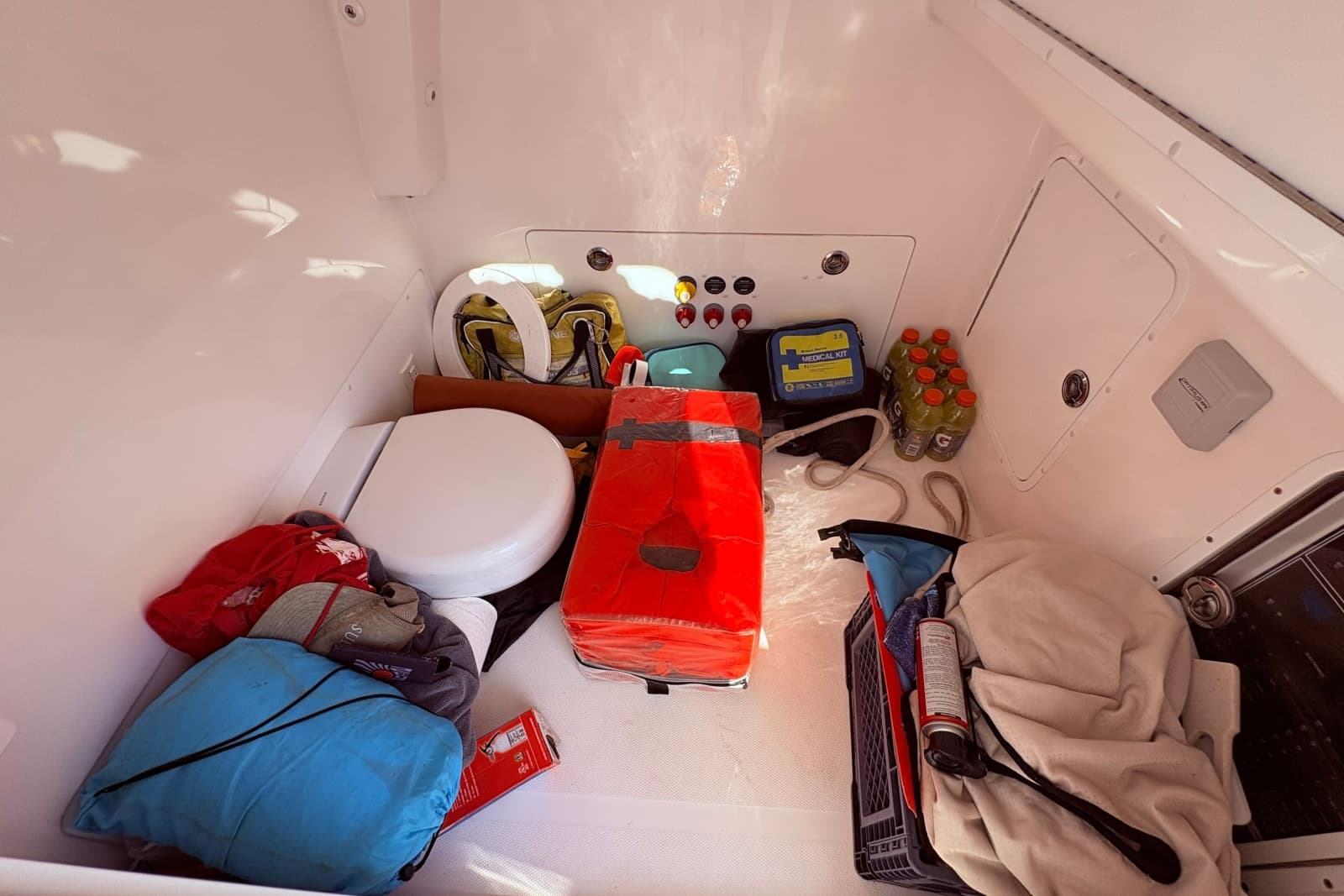 2024 Invincible 33 Catamaran - Photo 24