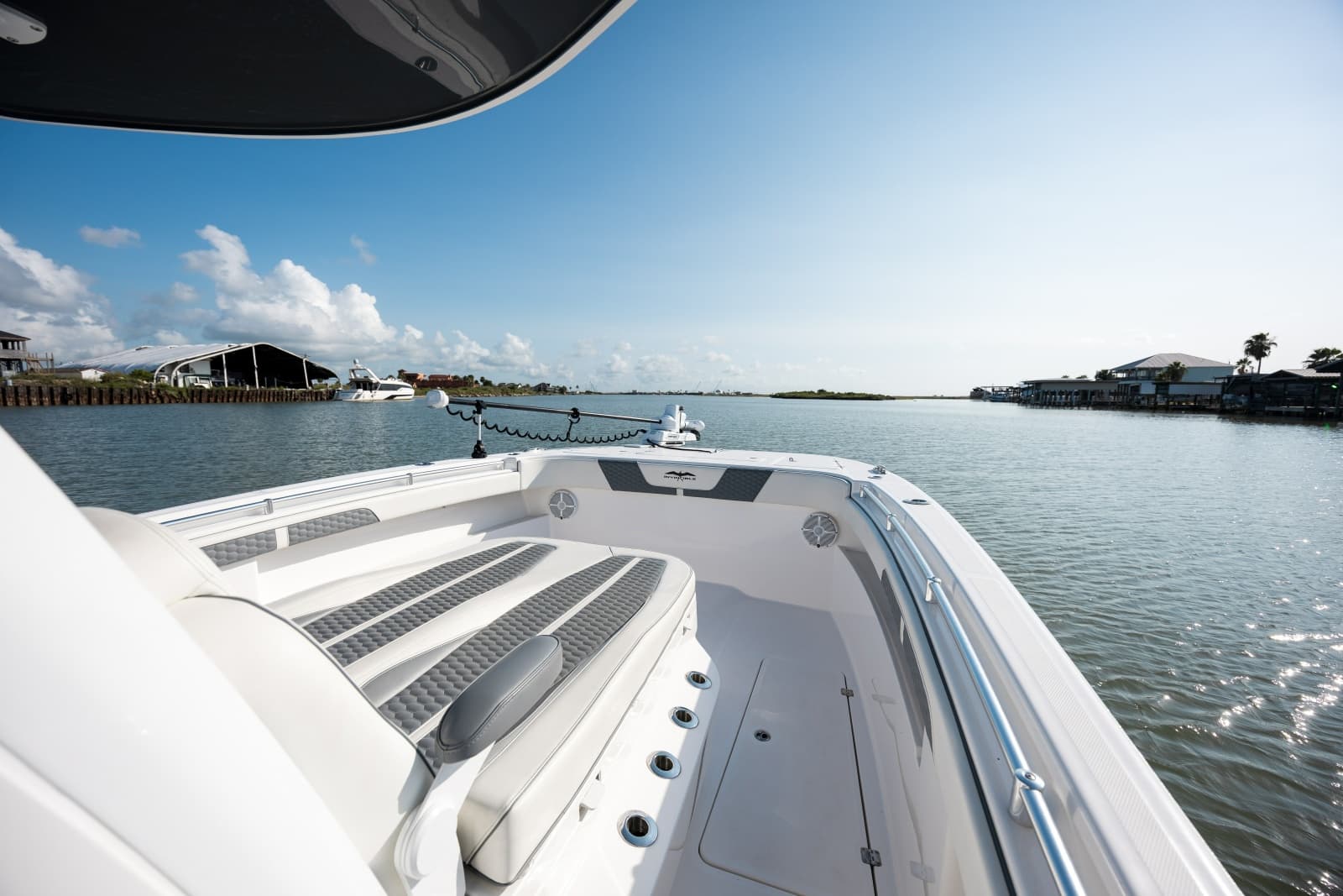 2024 Invincible 33 Catamaran - Photo 6