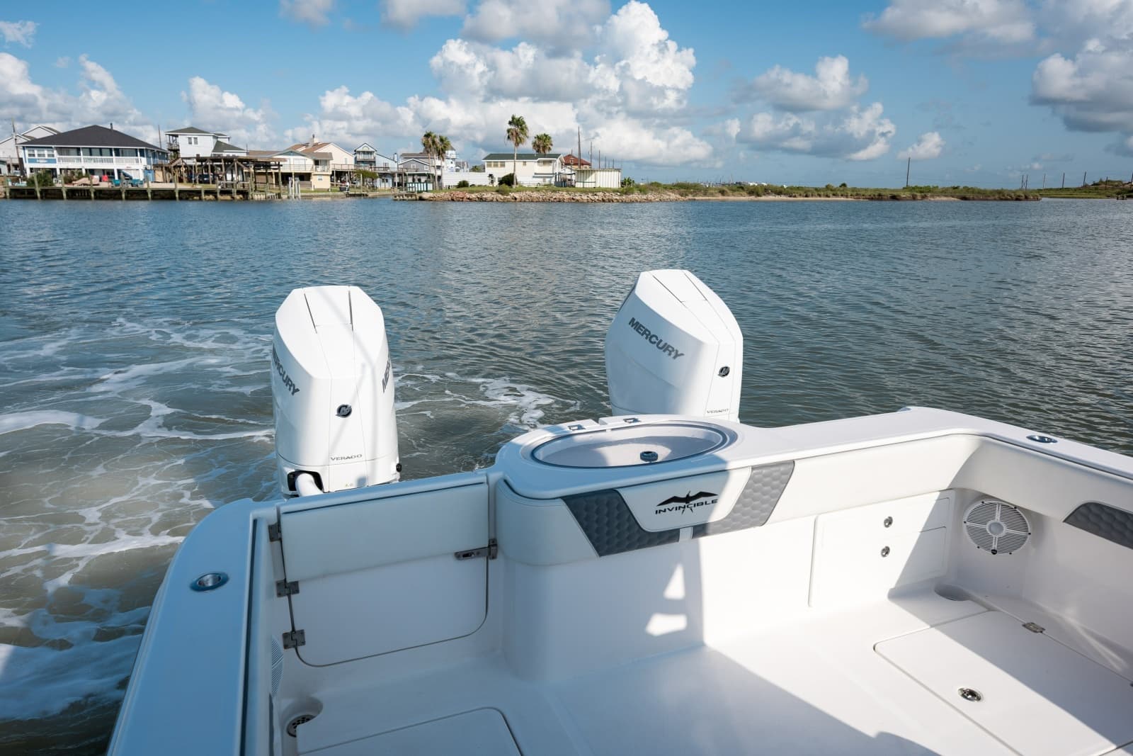 2024 Invincible 33 Catamaran - Photo 14