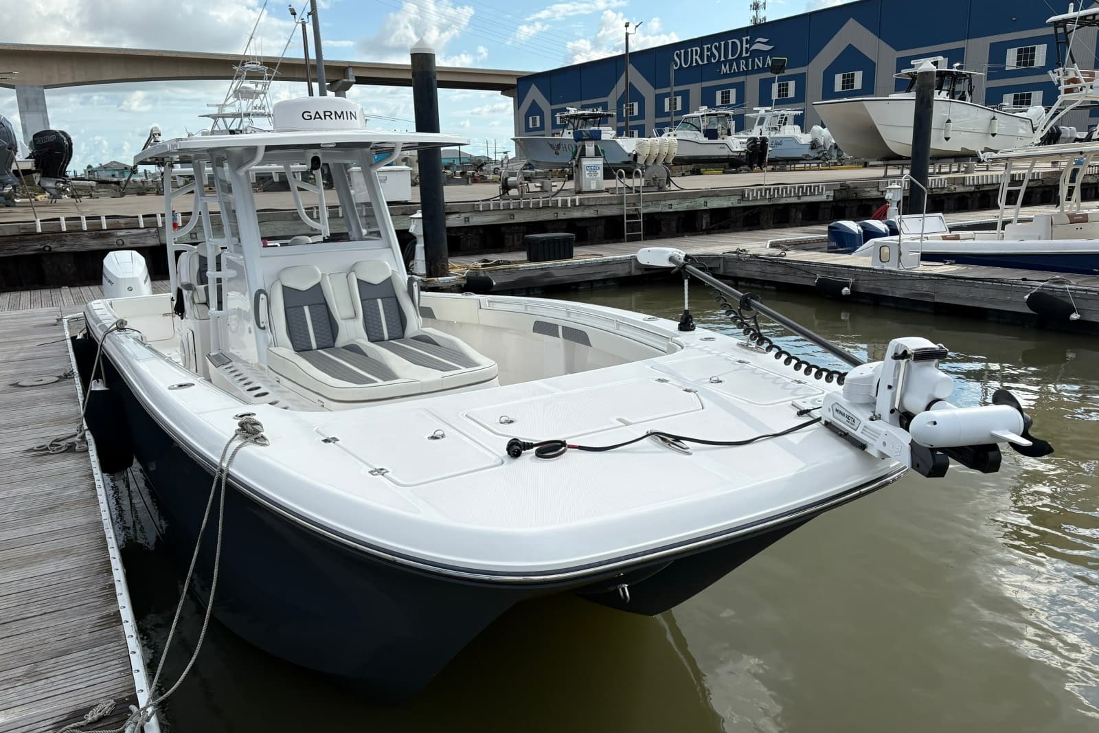 2024 Invincible 33 Catamaran - Photo 33
