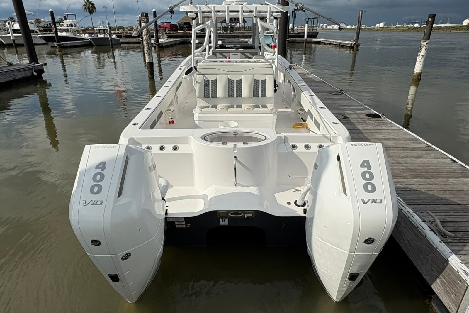 2024 Invincible 33 Catamaran - Photo 34