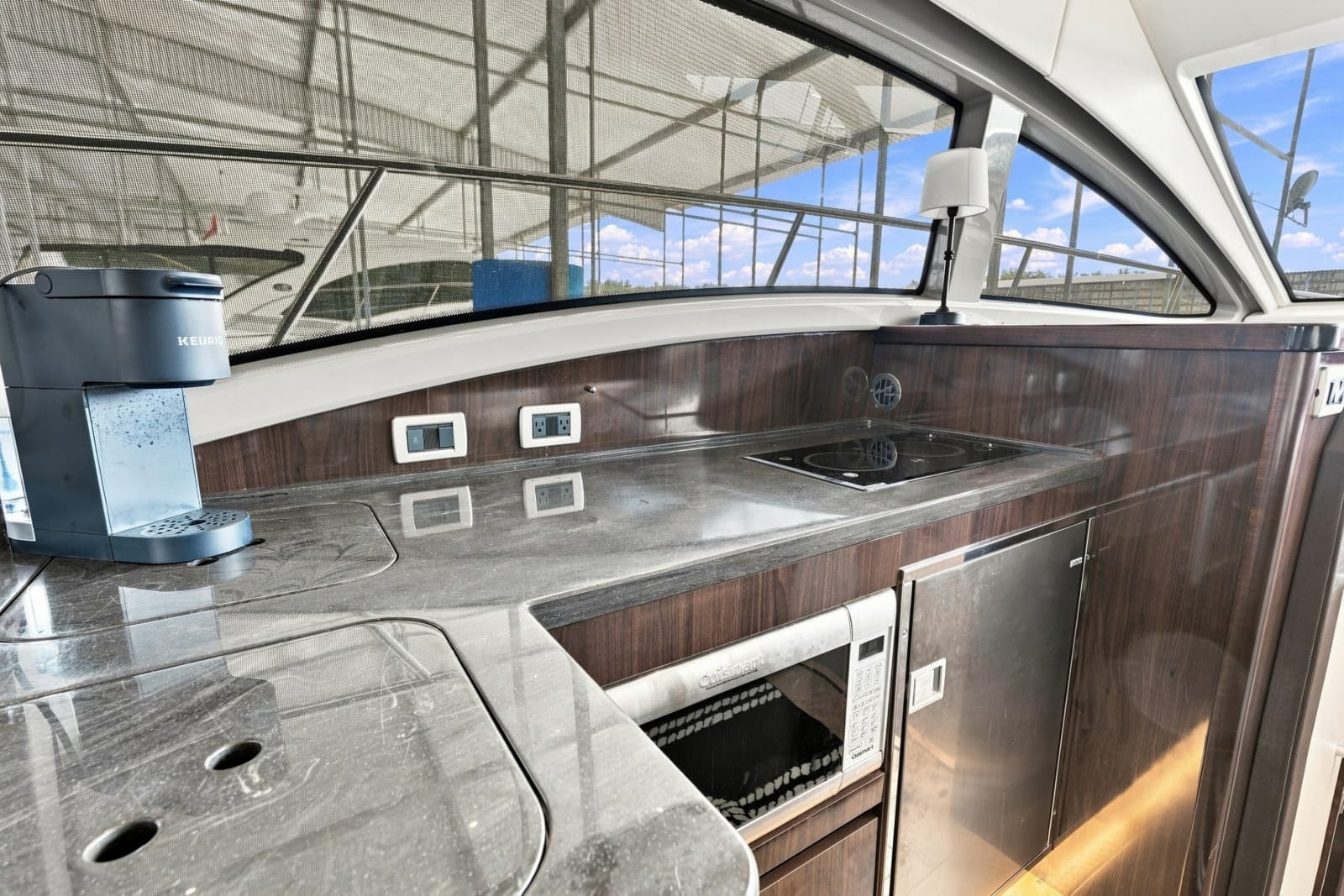 2017 Sea Ray Fly 400 - Photo 22