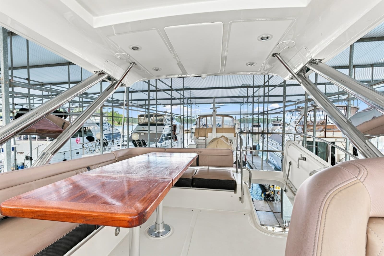 2017 Sea Ray Fly 400 - Photo 12