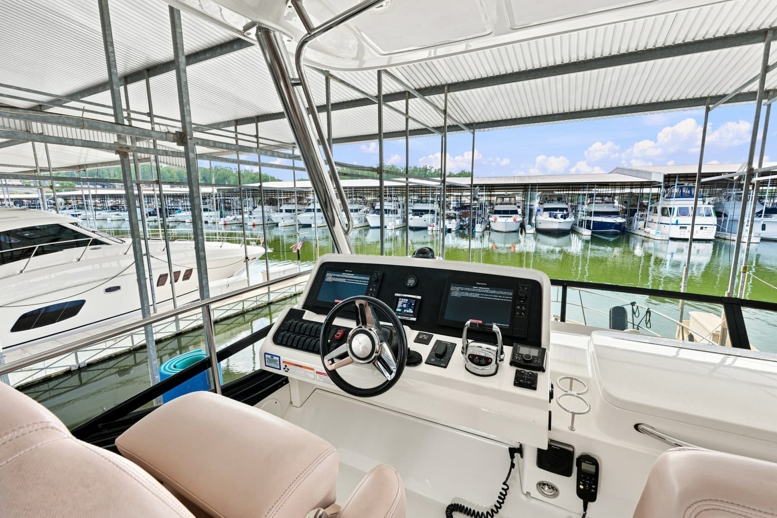 2017 Sea Ray Fly 400 - Photo 14