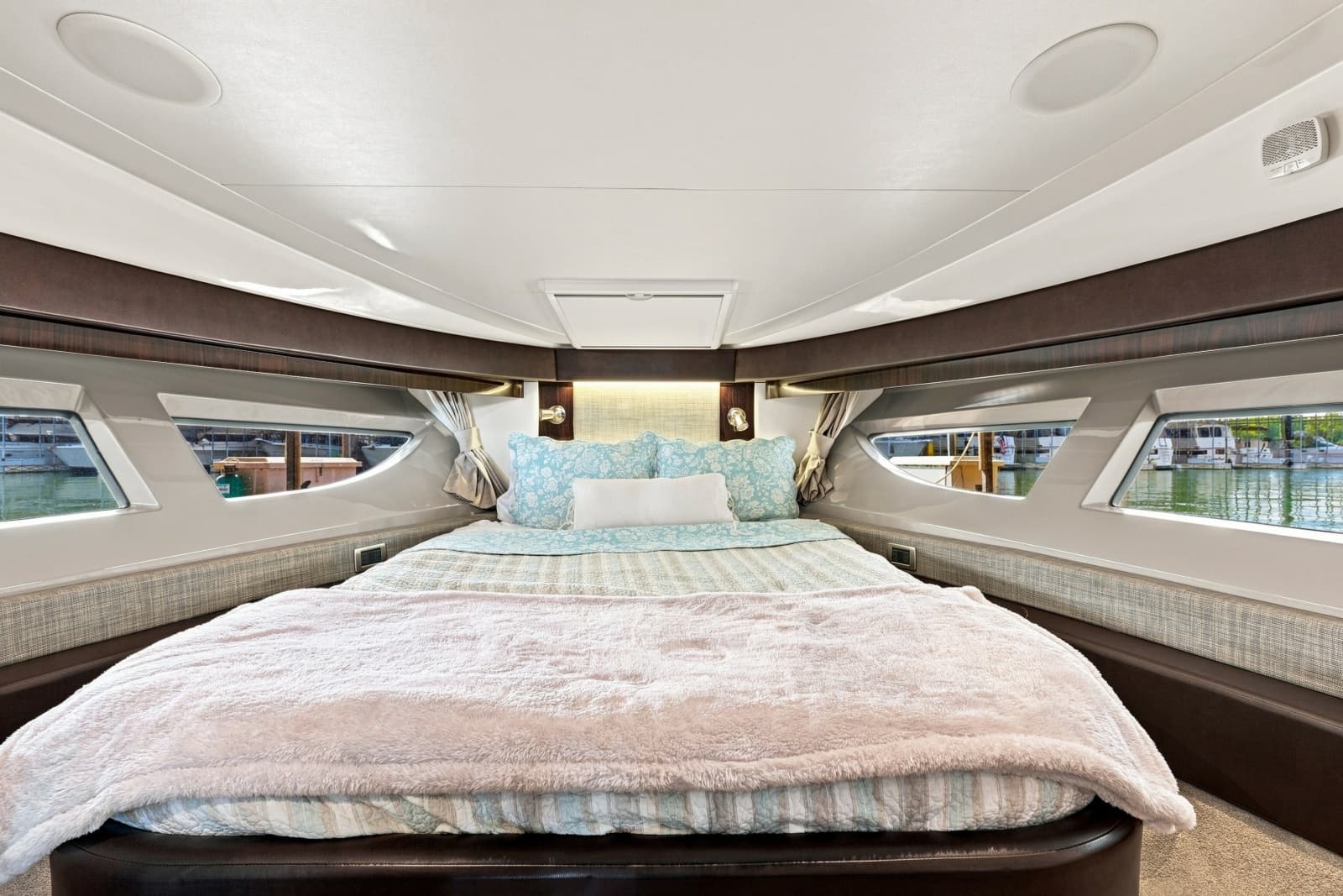 2017 Sea Ray Fly 400 - Photo 27
