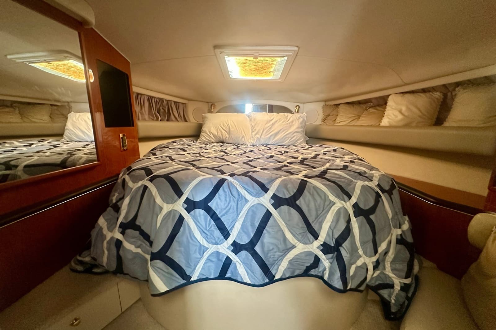 1999 Sea Ray Sundancer 370 - Photo 23