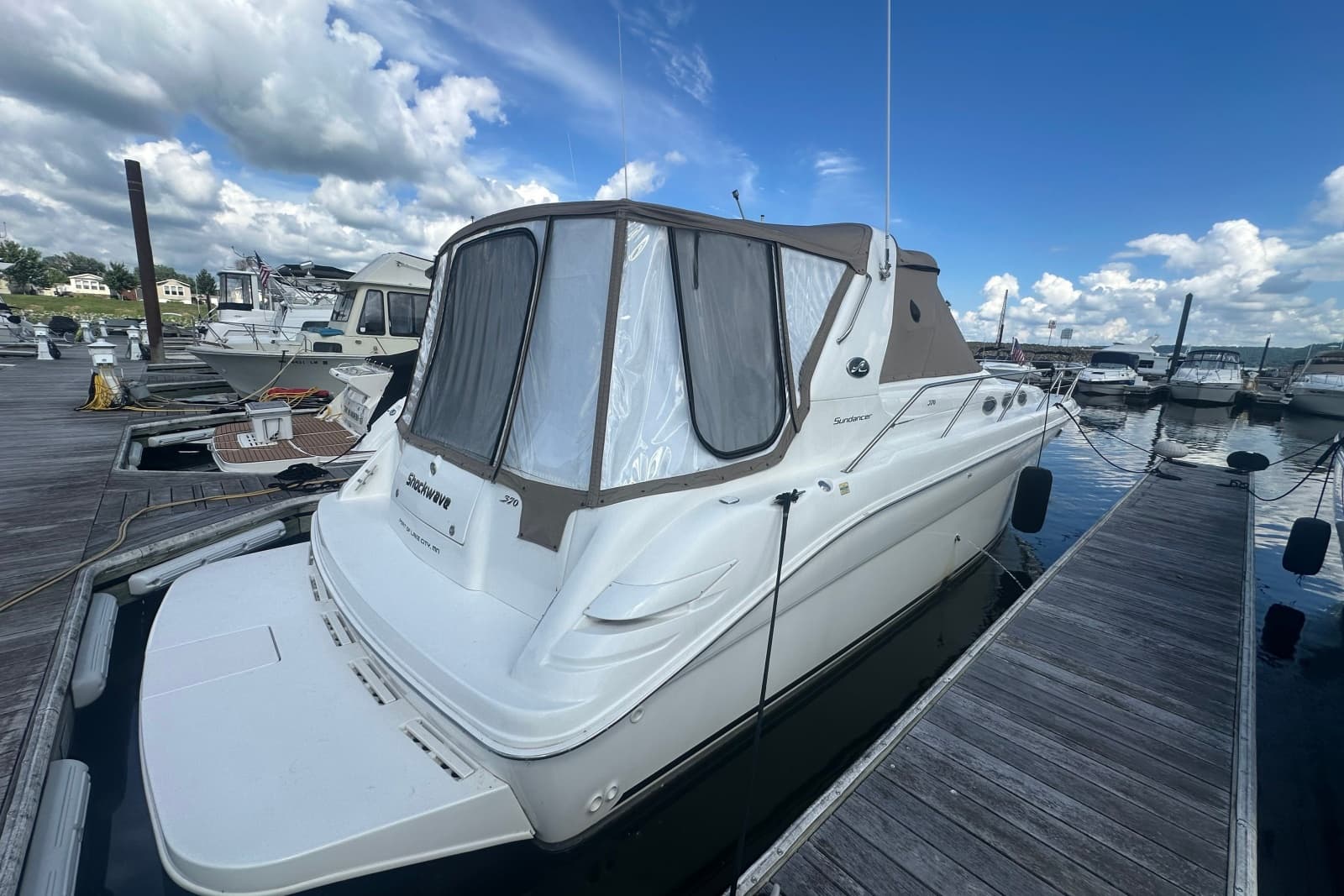 1999 Sea Ray Sundancer 370 - Photo 4
