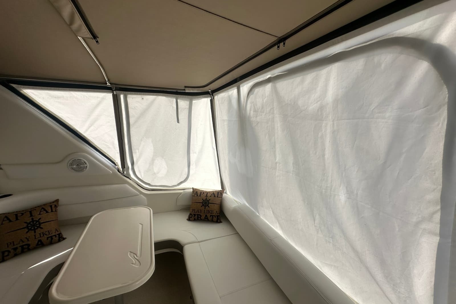 1999 Sea Ray Sundancer 370 - Photo 17