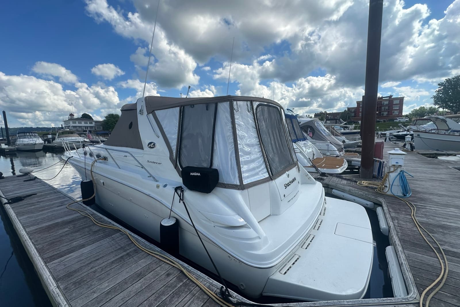 1999 Sea Ray Sundancer 370 - Photo 2