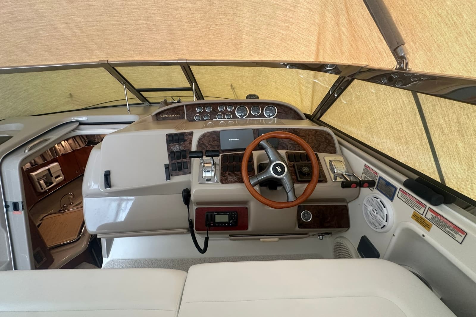 1999 Sea Ray Sundancer 370 - Photo 11