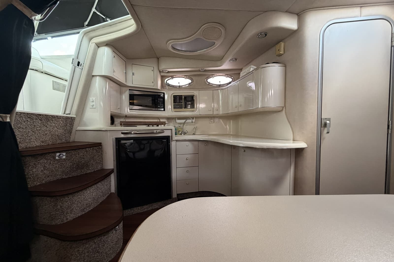 1995 Sea Ray Sundancer 370 - Photo 18