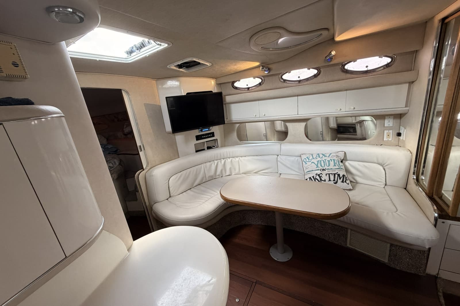 1995 Sea Ray Sundancer 370 - Photo 23
