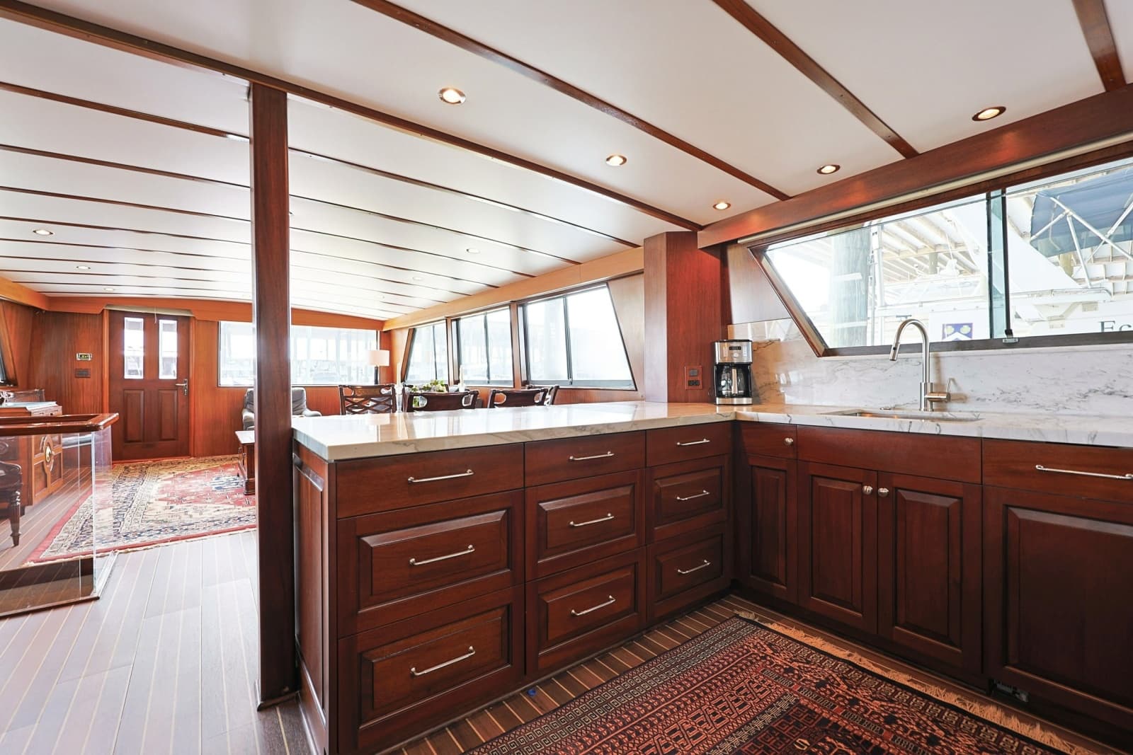 1989 Hatteras 74 Cockpit Motor Yacht - Photo 25
