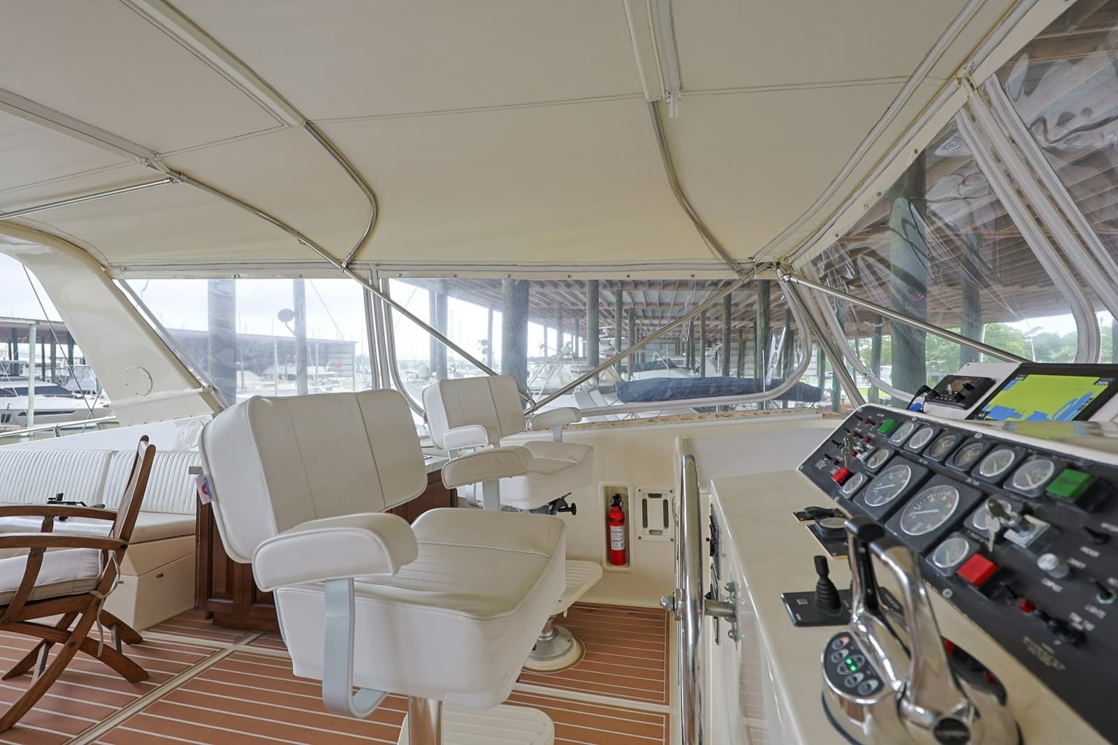 1989 Hatteras 74 Cockpit Motor Yacht - Photo 58