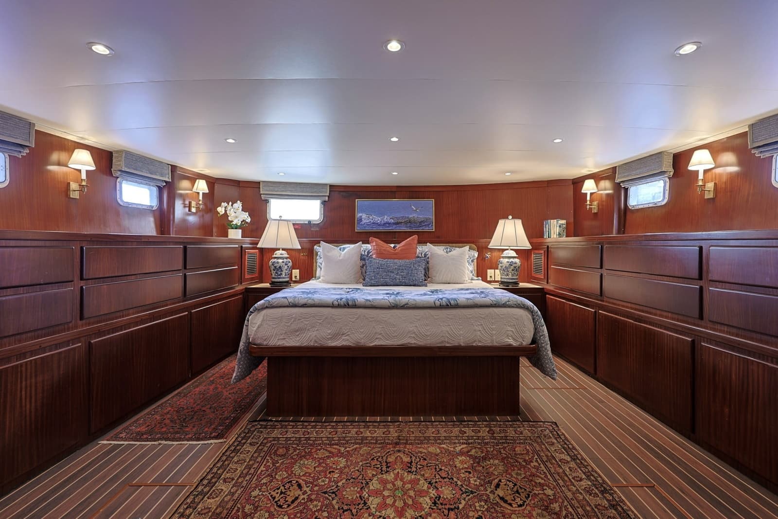 1989 Hatteras 74 Cockpit Motor Yacht - Photo 32