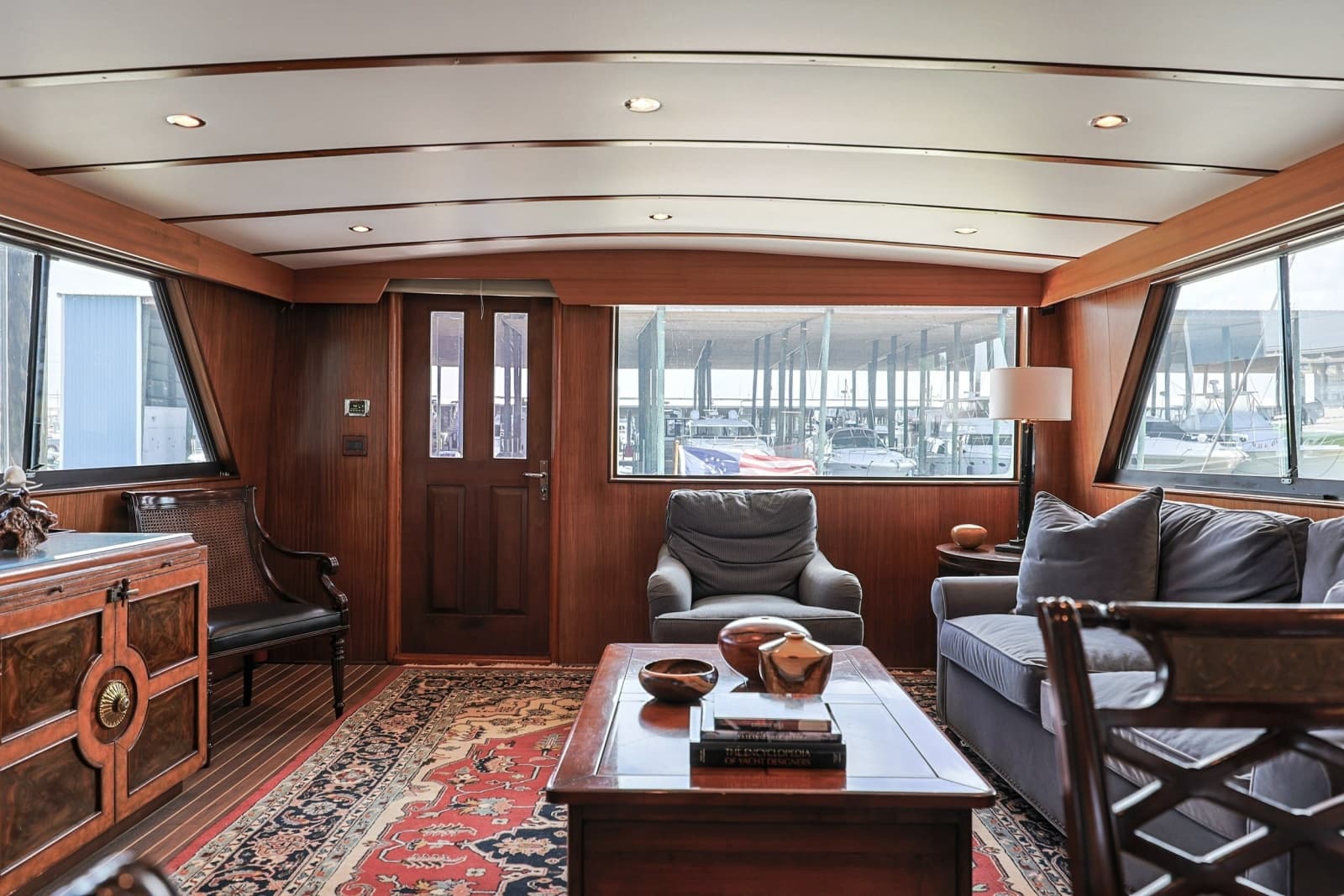 1989 Hatteras 74 Cockpit Motor Yacht - Photo 11