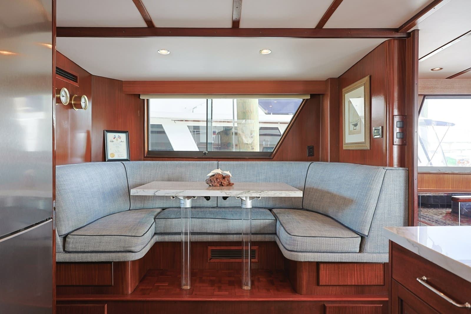 1989 Hatteras 74 Cockpit Motor Yacht - Photo 18