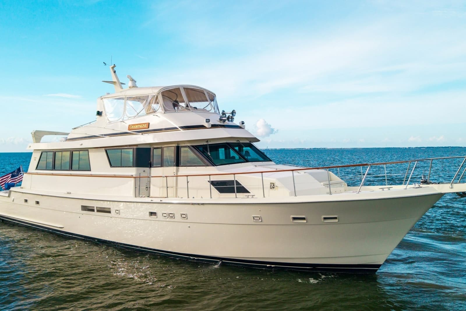 1989 Hatteras 74 Cockpit Motor Yacht - Photo 2